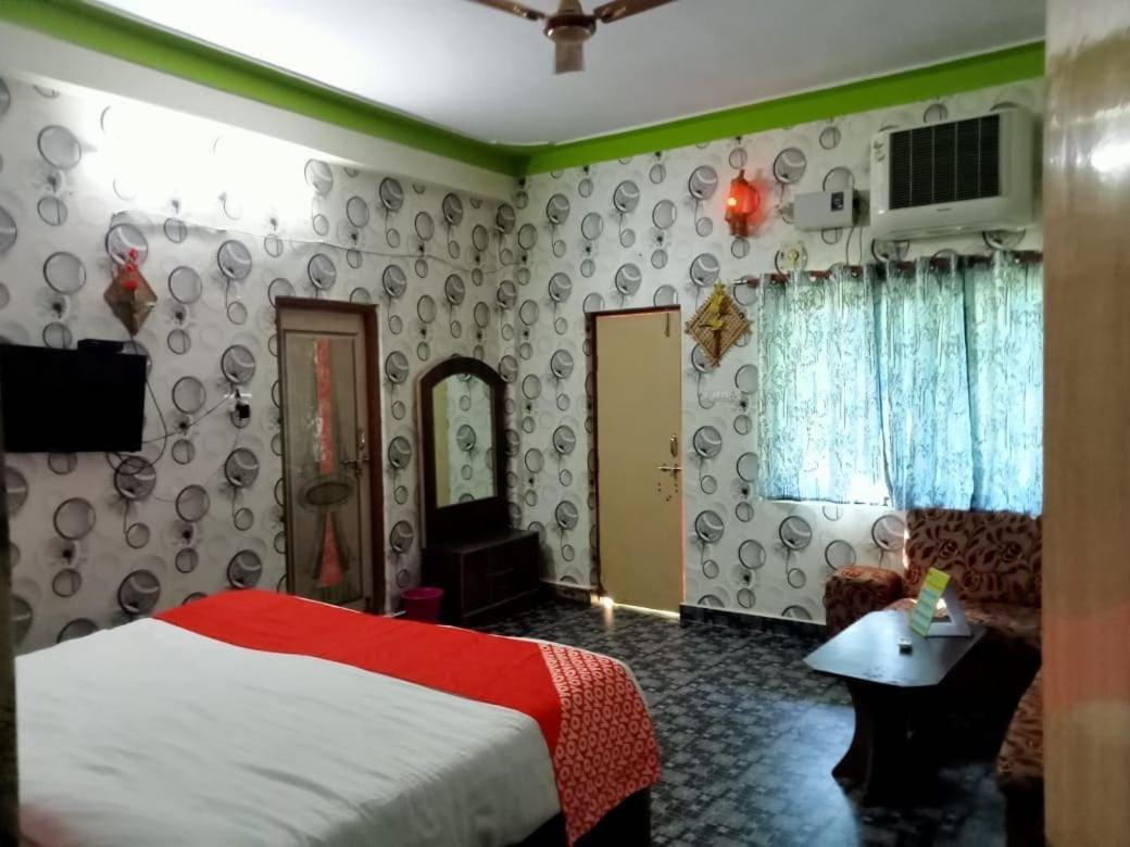 Oyo Flagship Tadoba Tiger Resort Mohurli Buitenkant foto